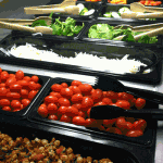 St. Paul schools offer a Choice Bar with unlimited salads, fruits and vegetables. (Park Bugle photo by Alex Lodner)